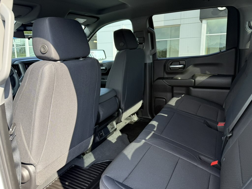 New 2026 GMC Sierra 1500 Pro w/ Graphite Edition AWD/4WD image 11