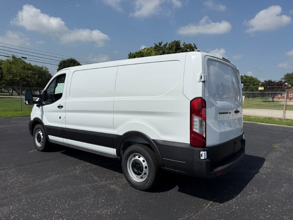 New 2026 Ford Transit 150 Low Roof w/ Electrician Trade Package RWD image 4