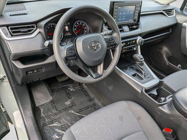 Used 2021 Toyota RAV4 XLE image 11