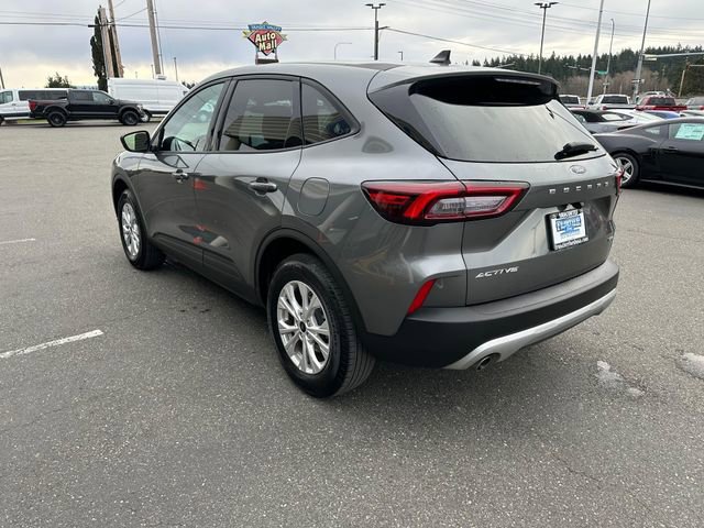 Used 2025 Ford Escape Active image 4