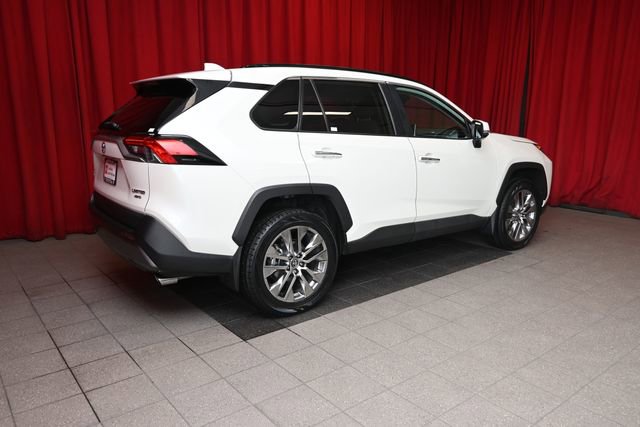 Certified 2020 Toyota RAV4 Limited image 9