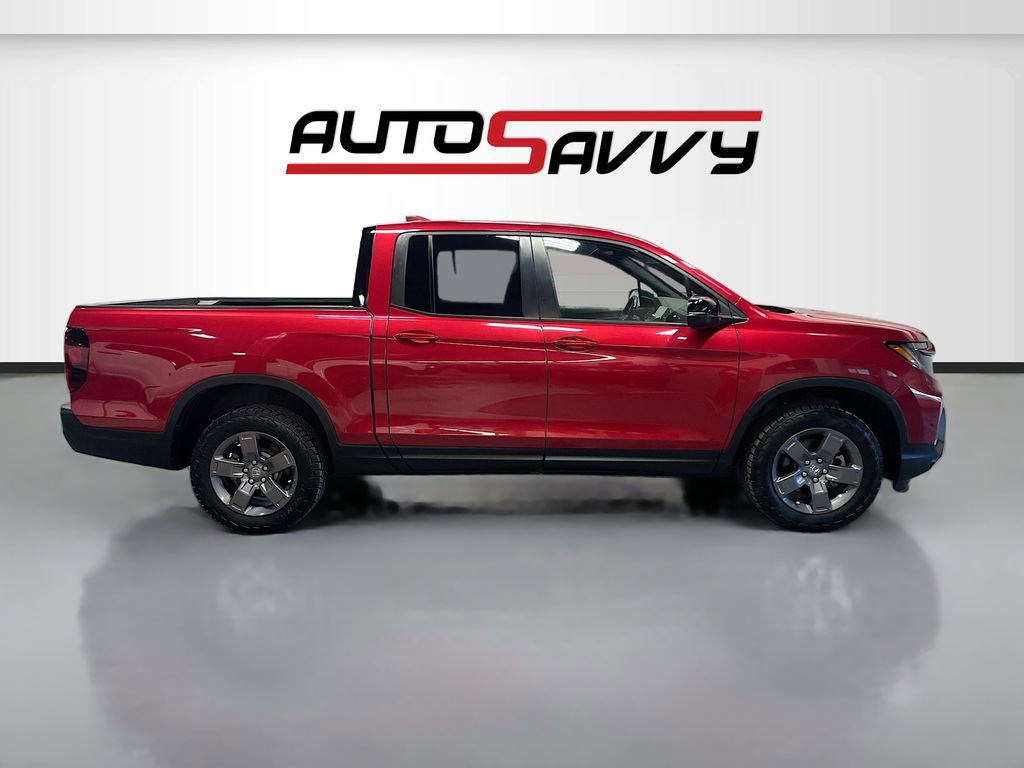 Used 2025 Honda Ridgeline TrailSport image 8