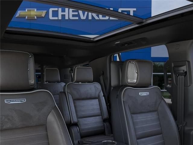 New 2026 GMC Yukon Denali Ultimate w/ LPO, Floor Liner Package AWD/4WD image 24