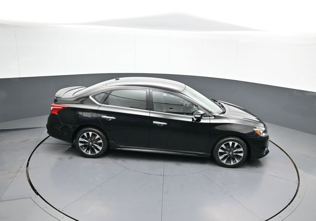 Used 2016 Nissan Sentra SR image 35