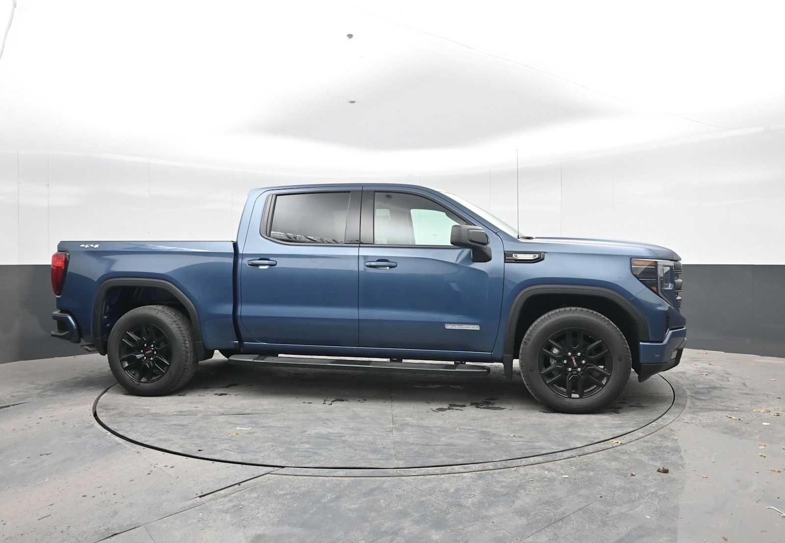 New 2026 GMC Sierra 1500 Elevation AWD/4WD image 9