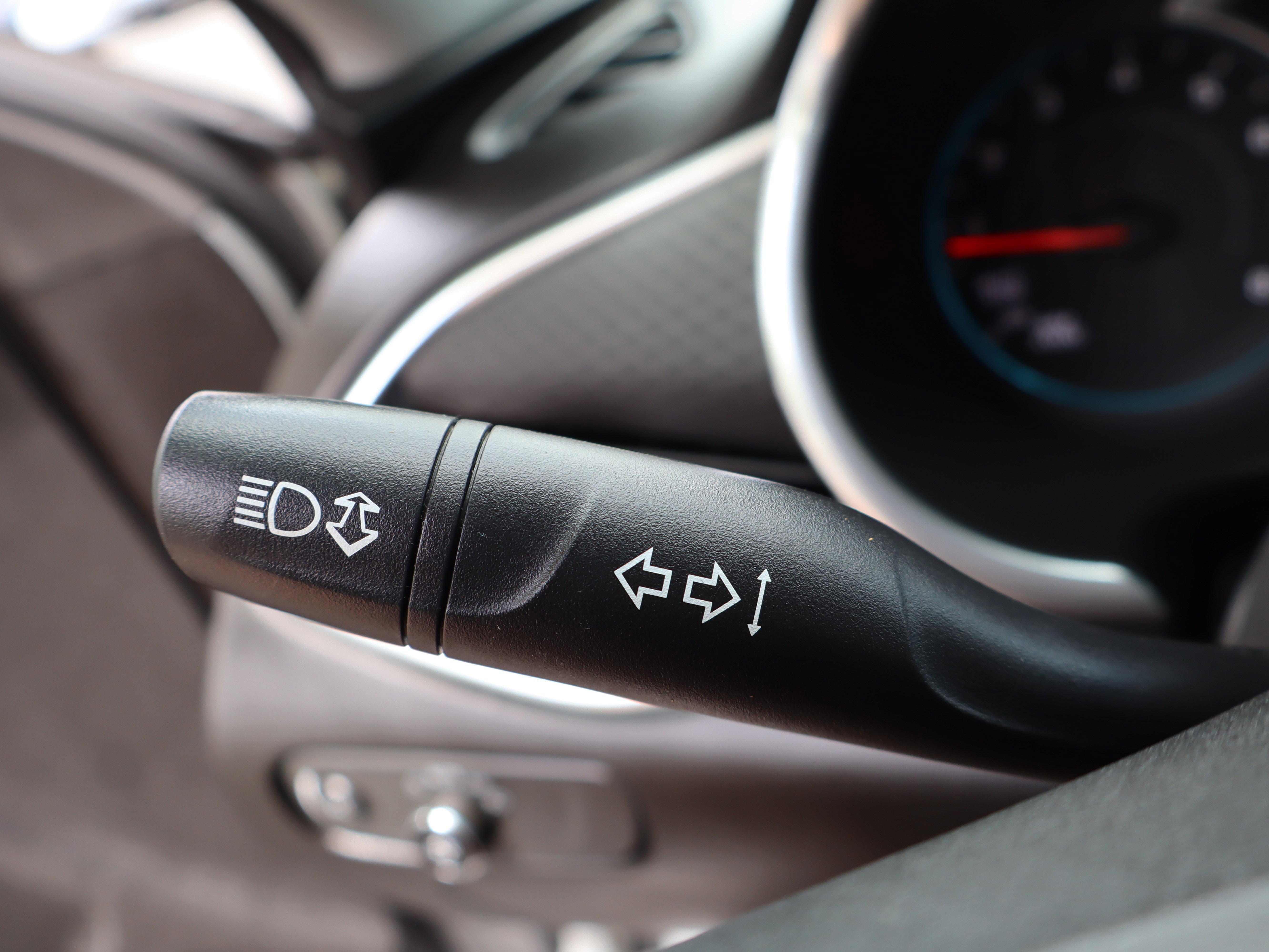 Used 2016 Chevrolet Malibu LT image 36