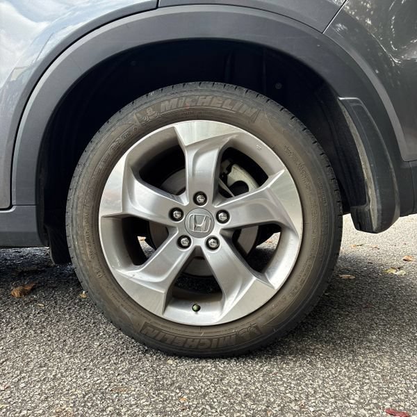Used 2019 Honda HR-V LX image 31