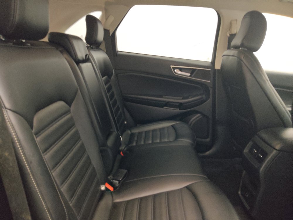 Used 2021 Ford Edge SEL FWD image 19