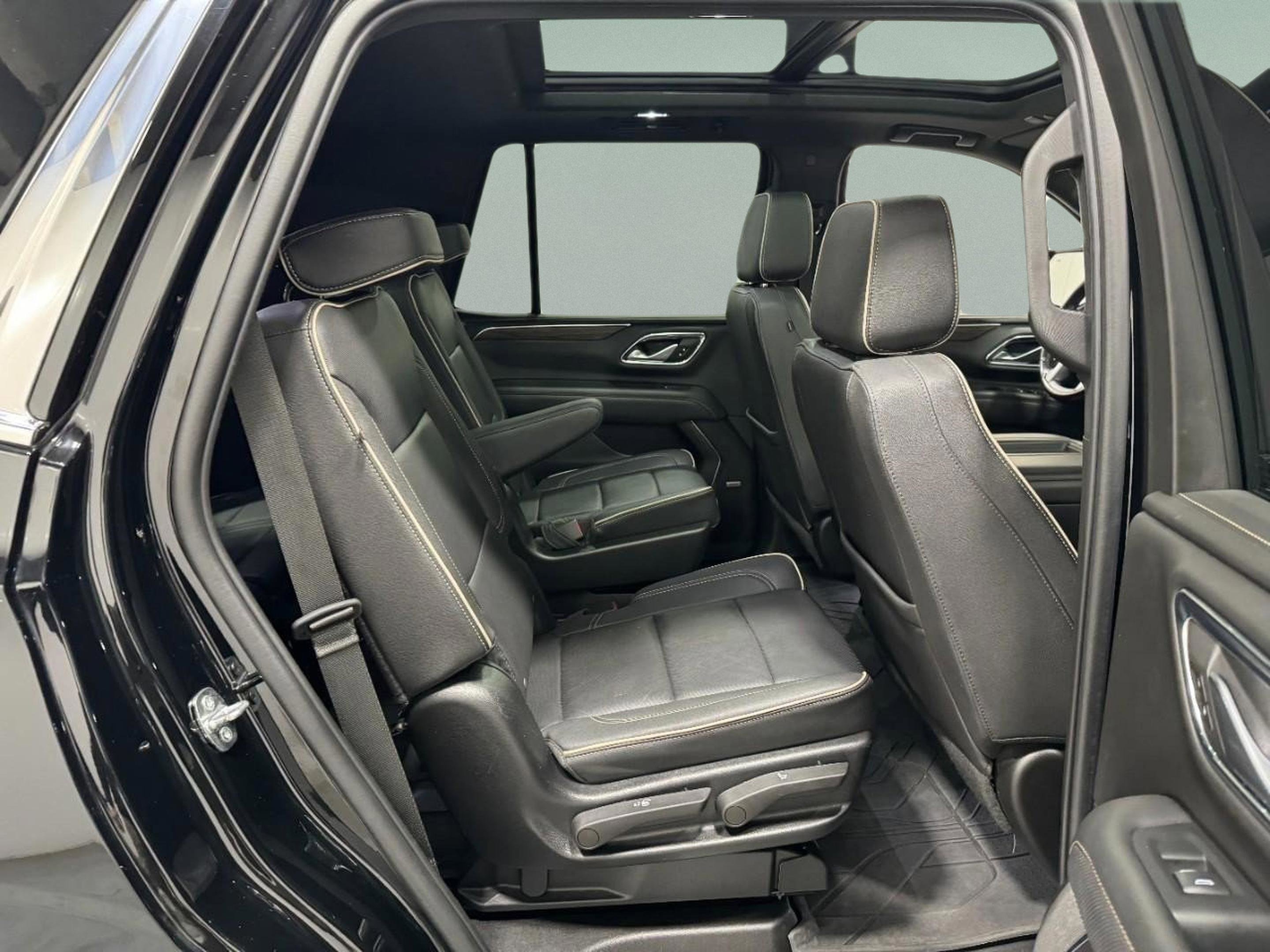 Used 2022 Chevrolet Tahoe Premier image 12