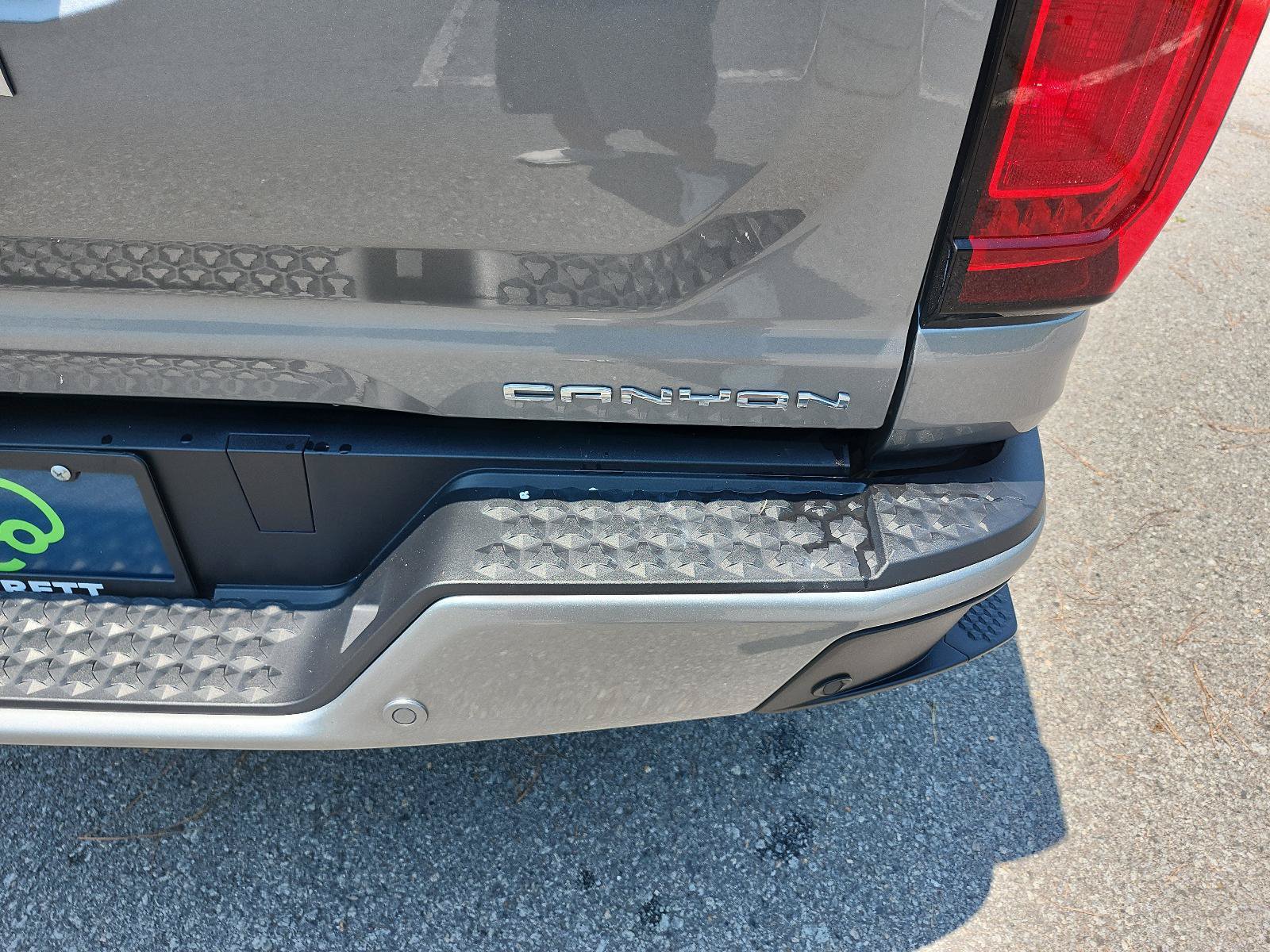 Certified 2024 GMC Canyon Denali AWD/4WD image 5