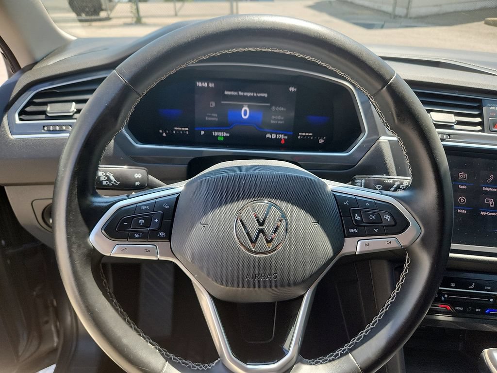 Used 2022 Volkswagen Tiguan SE AWD/4WD image 14
