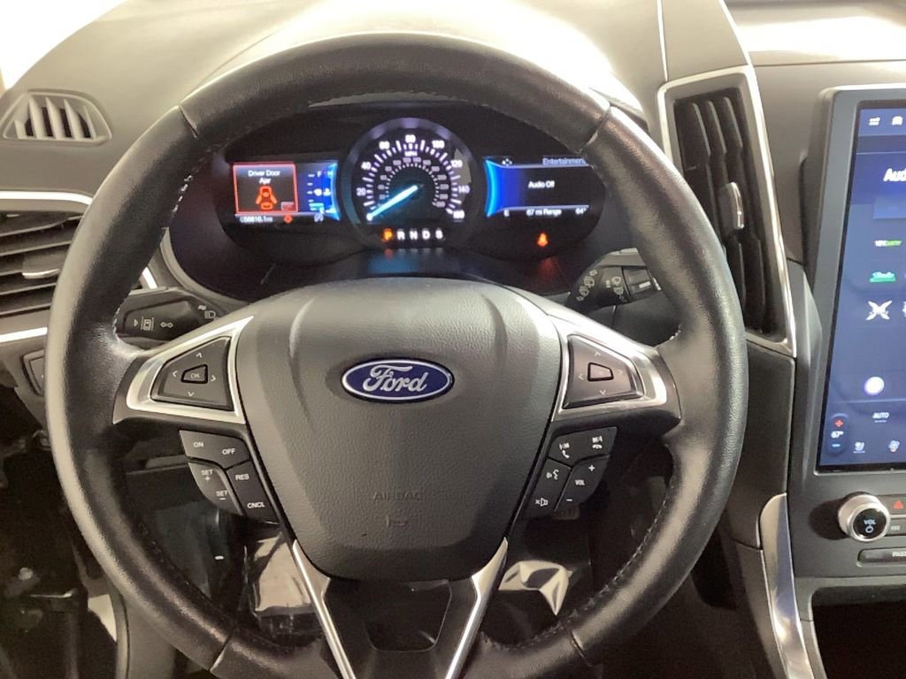 Used 2022 Ford Edge Titanium image 24