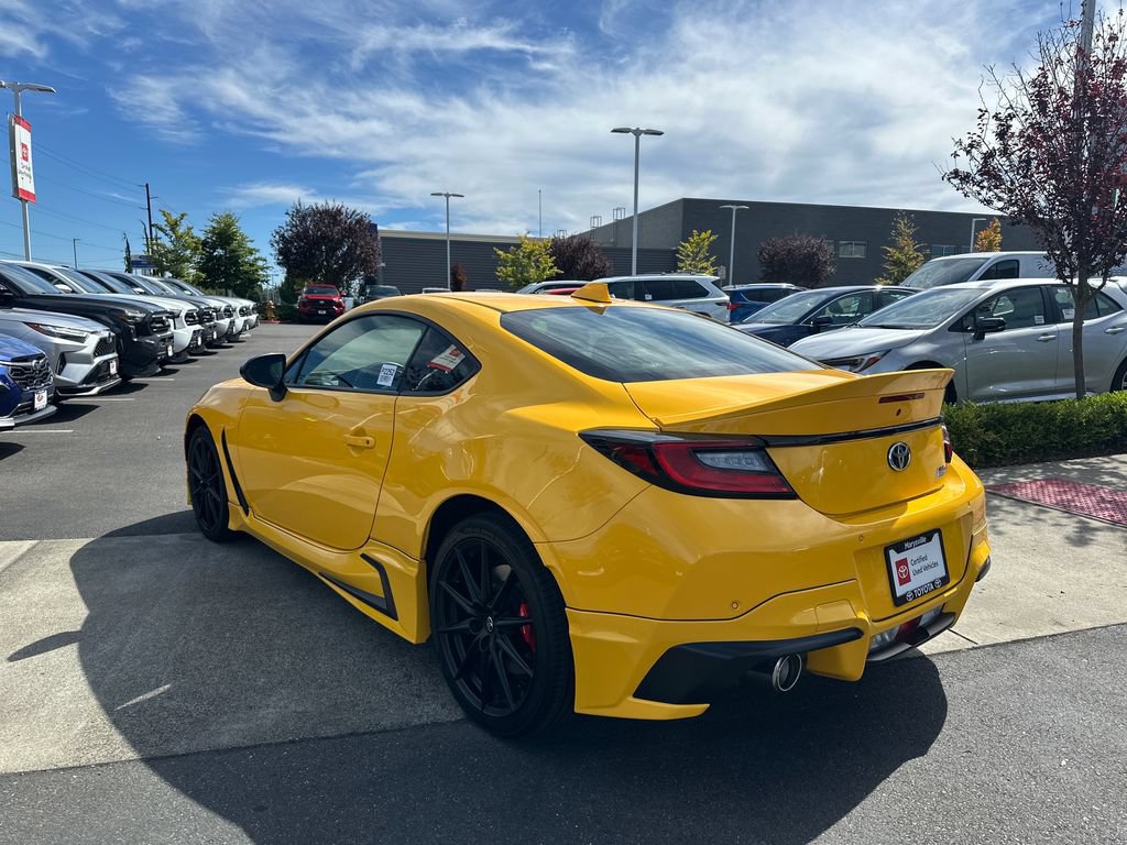 Certified 2026 Toyota GR86 YUZU Limited w/ GR Aero Kit RWD image 3