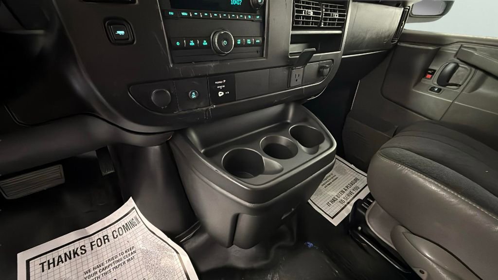 Used 2024 Chevrolet Express 2500 w/ Driver Convenience Package image 23