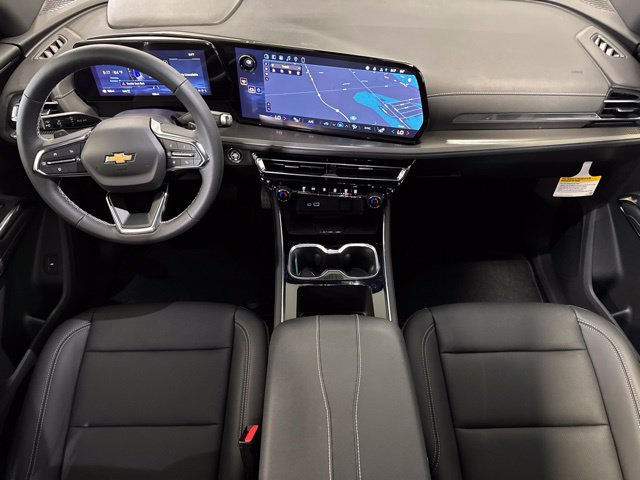 New 2027 Chevrolet Traverse LT w/ LPO, Floor Liner Package AWD/4WD image 3