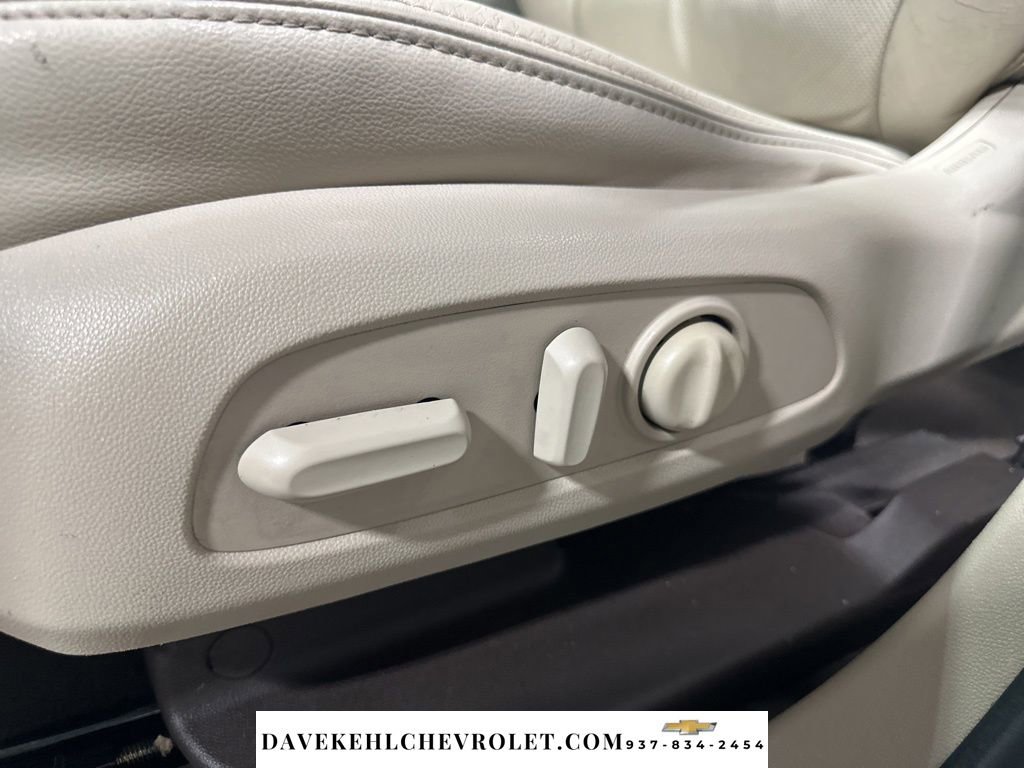 Used 2017 GMC Acadia Denali w/ Technology Package image 12