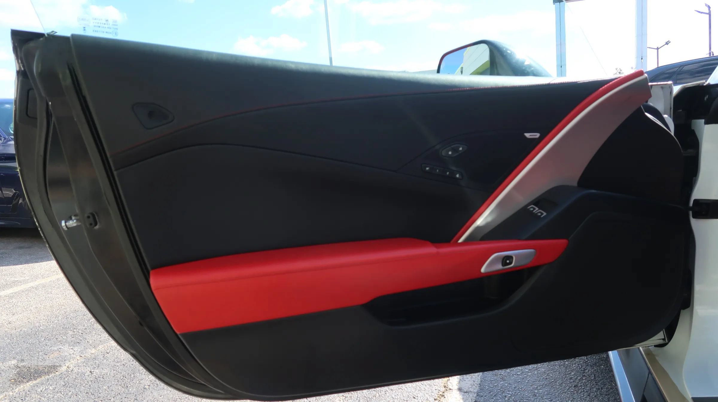 Used 2019 Chevrolet Corvette Grand Sport RWD image 38