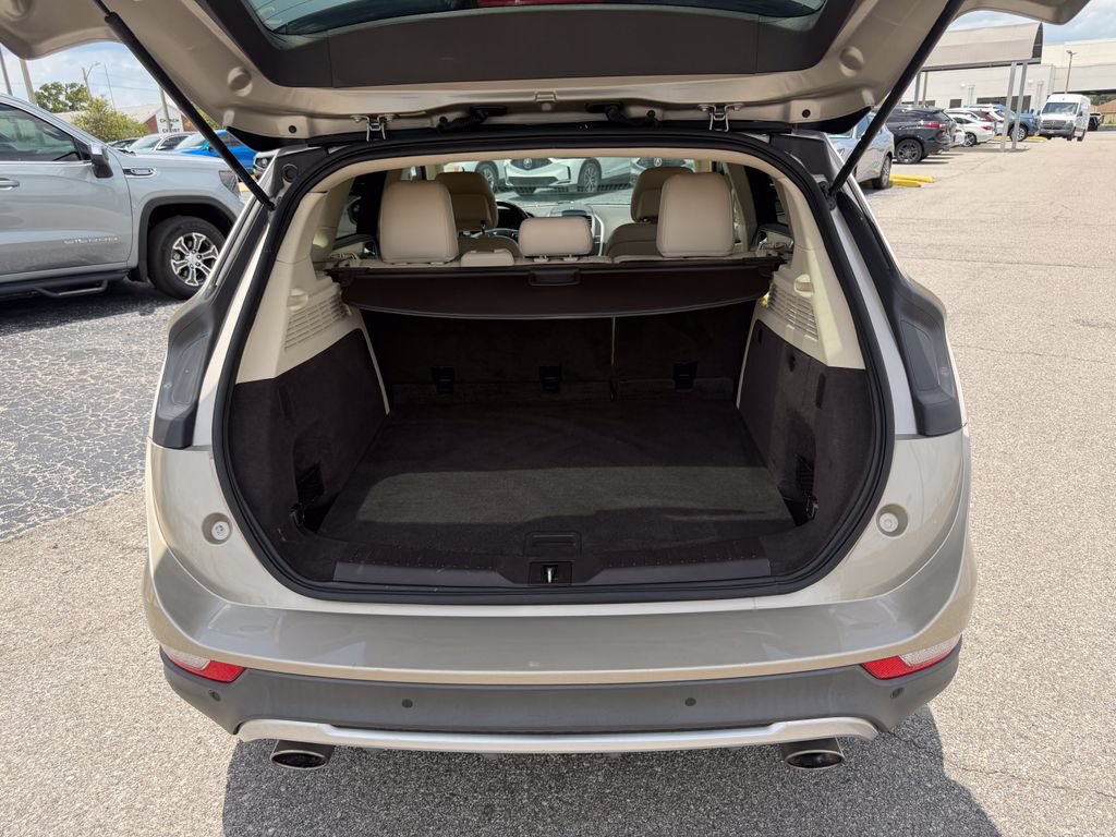 Used 2015 Lincoln MKC FWD w/ Equipment Group 101A Select image 13