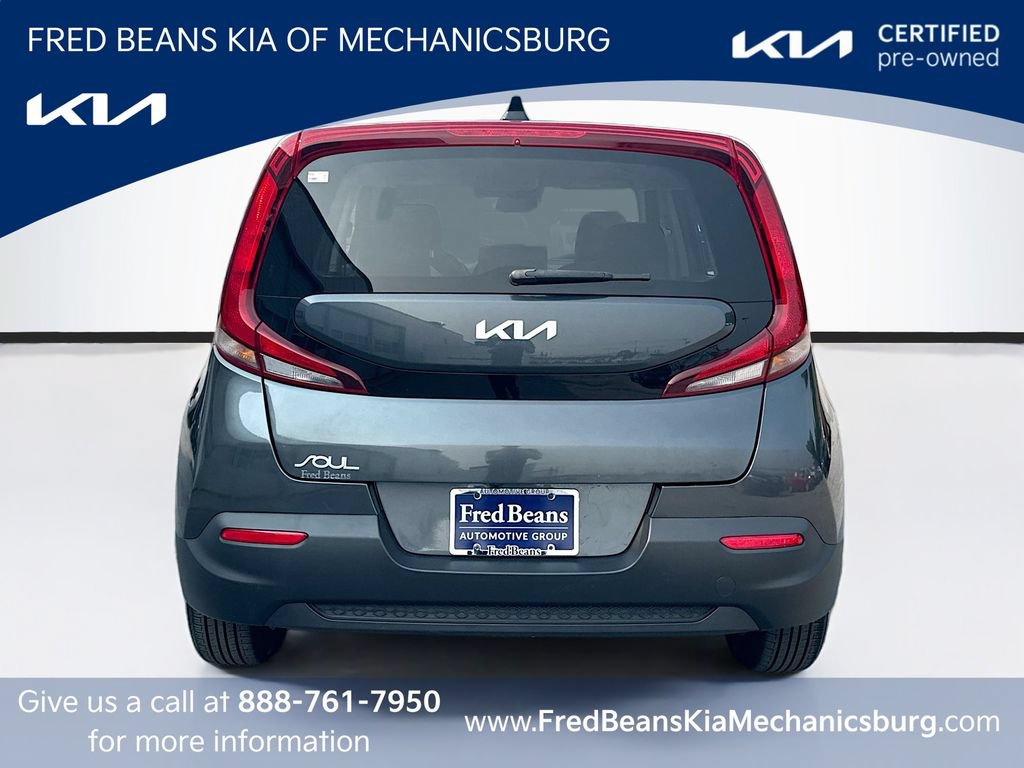 Certified 2022 Kia Soul LX w/ Technology Package FWD image 6