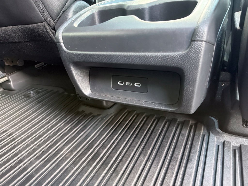 Used 2025 Honda Odyssey Sport-L image 27