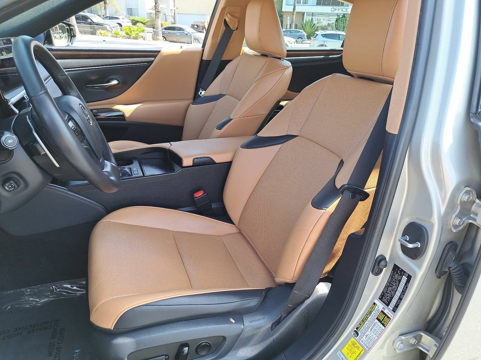 Used 2024 Lexus ES 300h w/ Premium Package FWD image 15