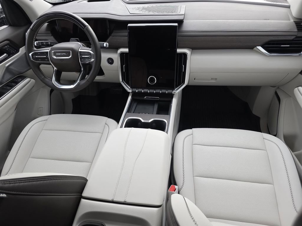 Used 2024 GMC Acadia Denali w/ Super Cruise Package image 26