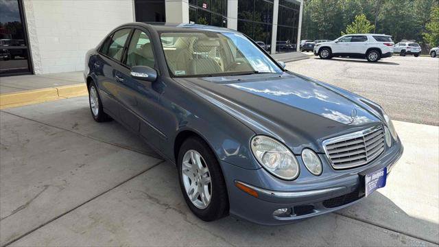 Used 2005 Mercedes-Benz E 320 Sedan image 1