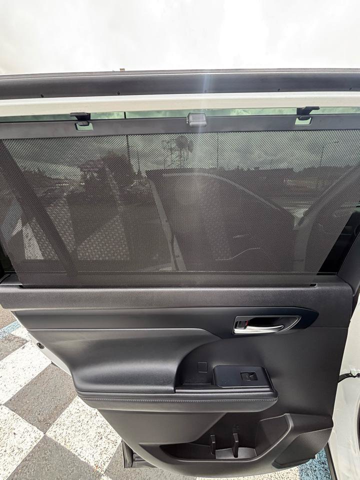 Used 2022 Toyota Highlander XLE AWD/4WD image 30