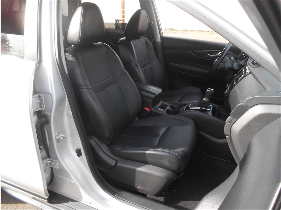 Used 2018 Nissan Rogue SL AWD/4WD image 9
