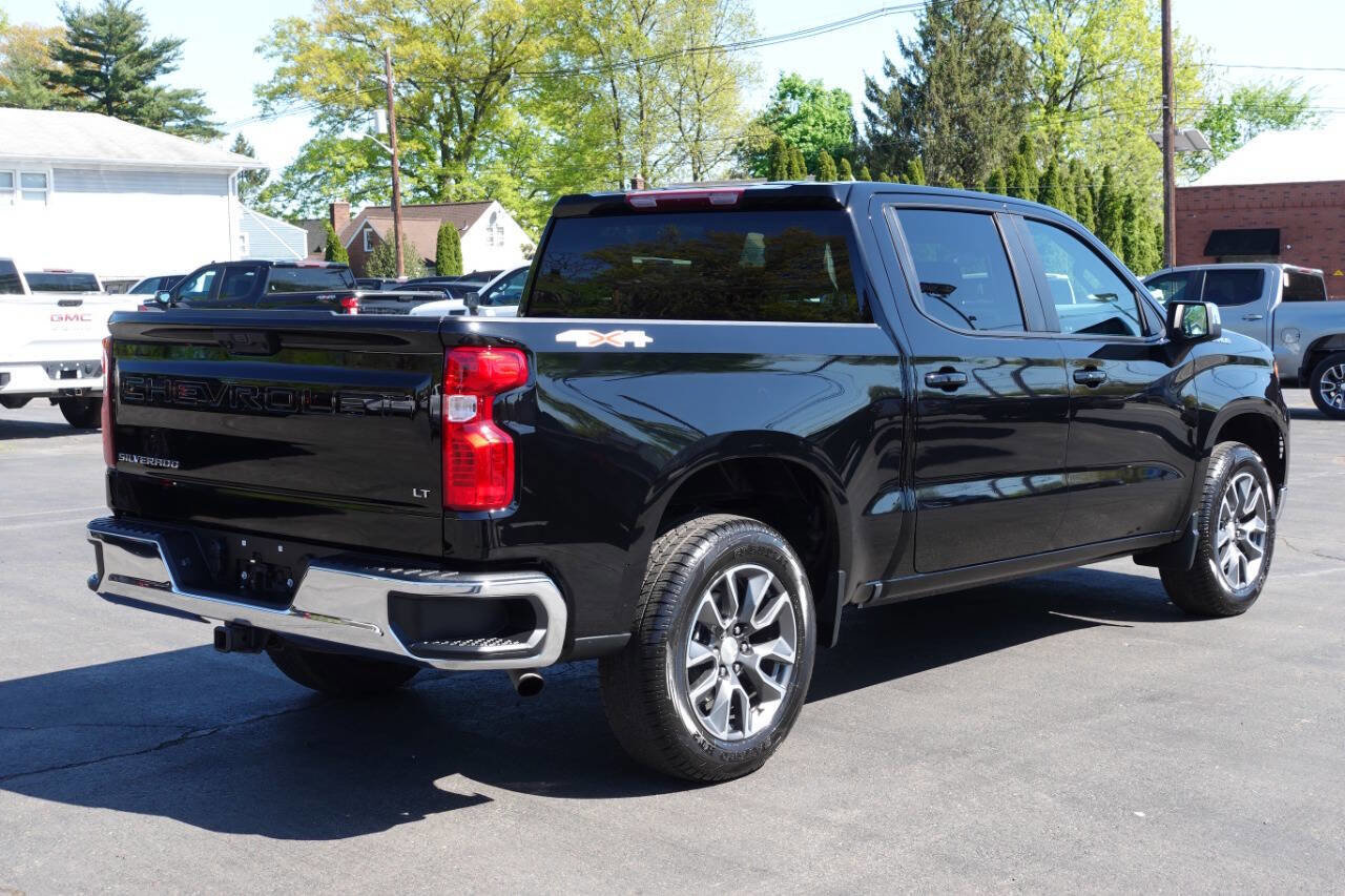 Used 2023 Chevrolet Silverado 1500 LT AWD/4WD image 4