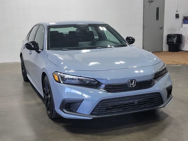 Used 2023 Honda Civic Sport image 4