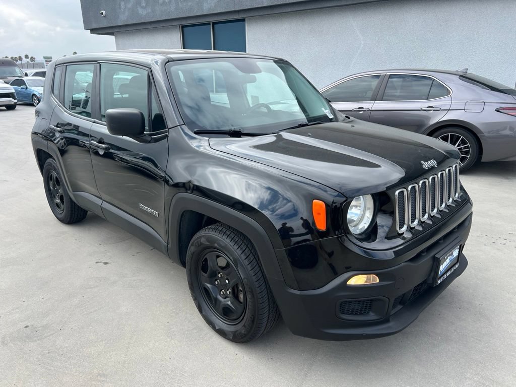 Used 2016 Jeep Renegade Sport w/ Power & Air Group FWD image 2