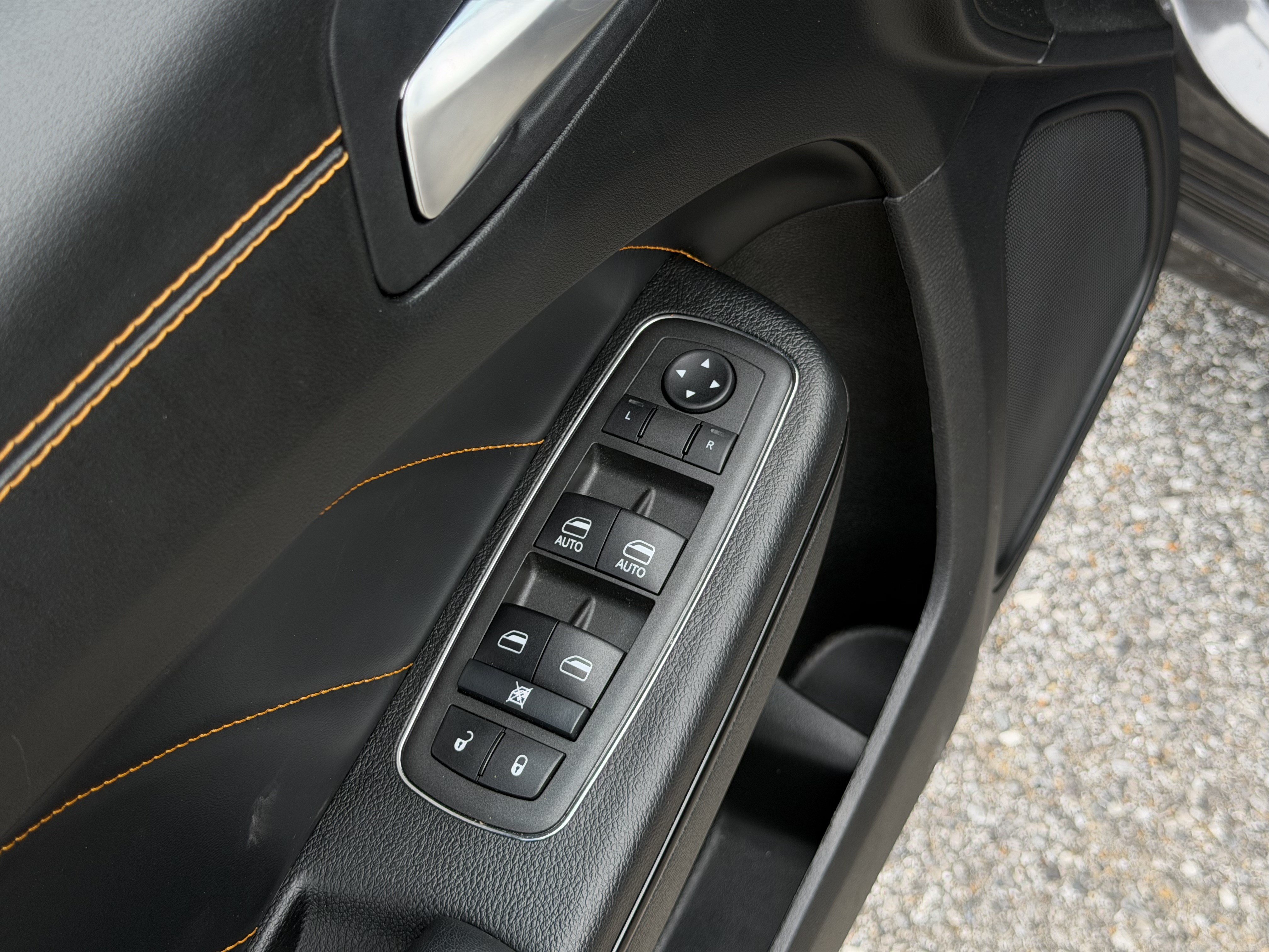 Used 2022 Dodge Charger Scat Pack RWD image 15