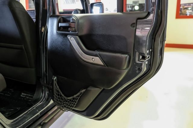 Used 2017 Jeep Wrangler Unlimited Willys image 42