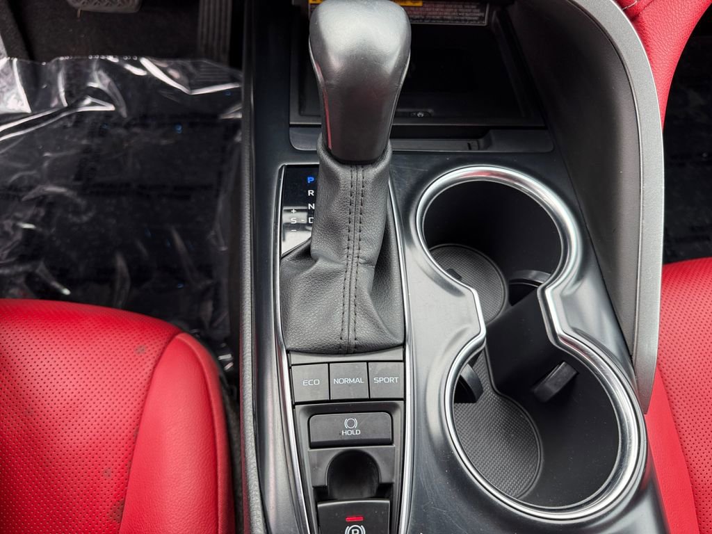 Used 2020 Toyota Camry XSE w/ Driver Assist Package image 18