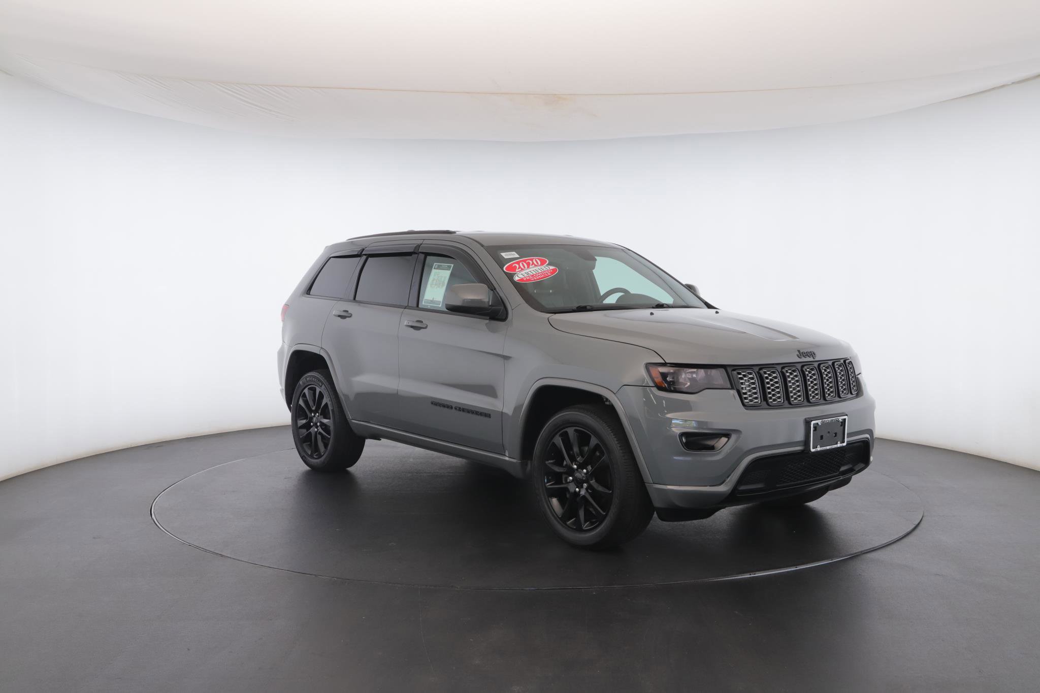 Used 2020 Jeep Grand Cherokee Altitude image 34