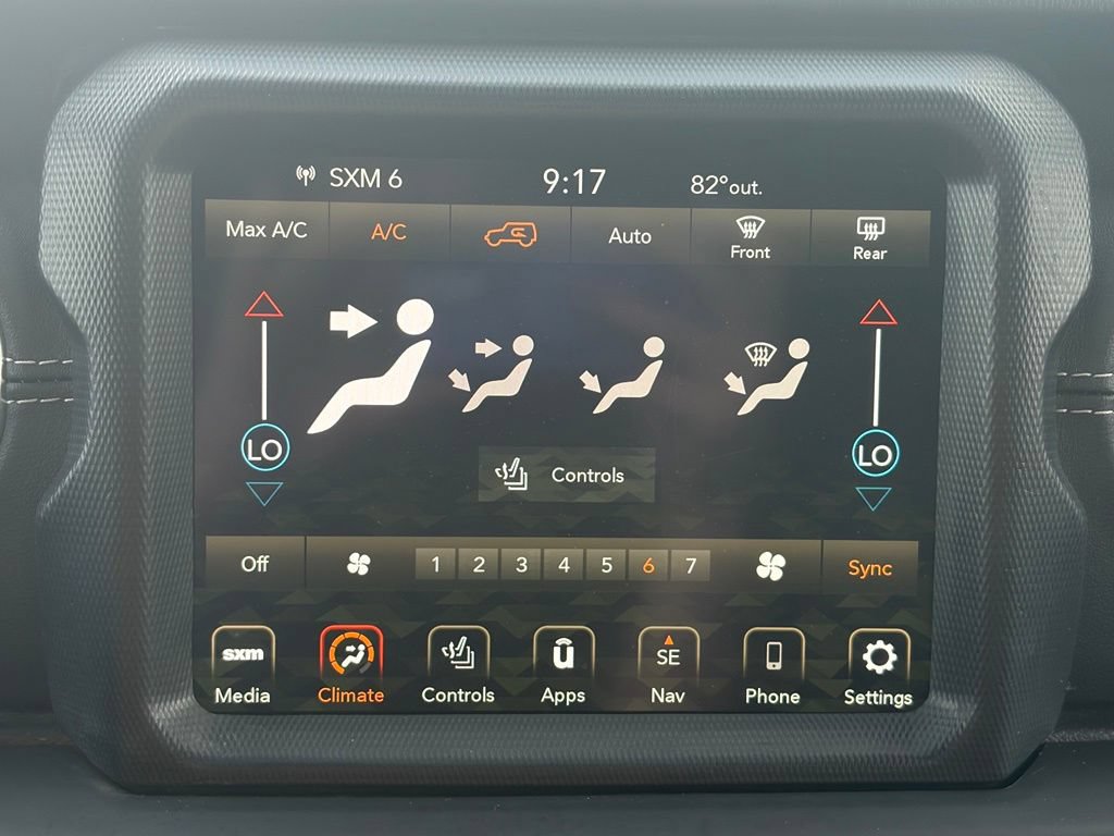 Used 2021 Jeep Wrangler Unlimited Sahara w/ Cold Weather Group AWD/4WD image 28