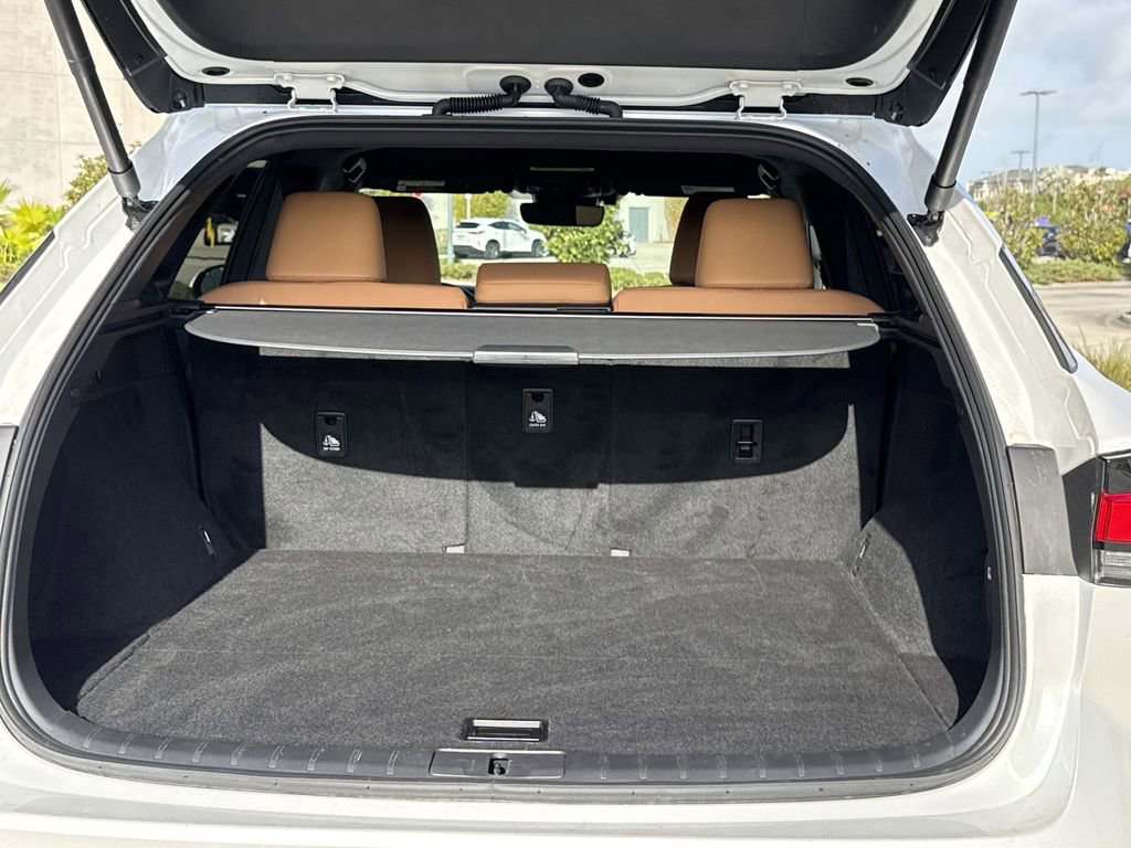 Used 2025 Lexus RX 350 FWD w/ Technology Package image 13