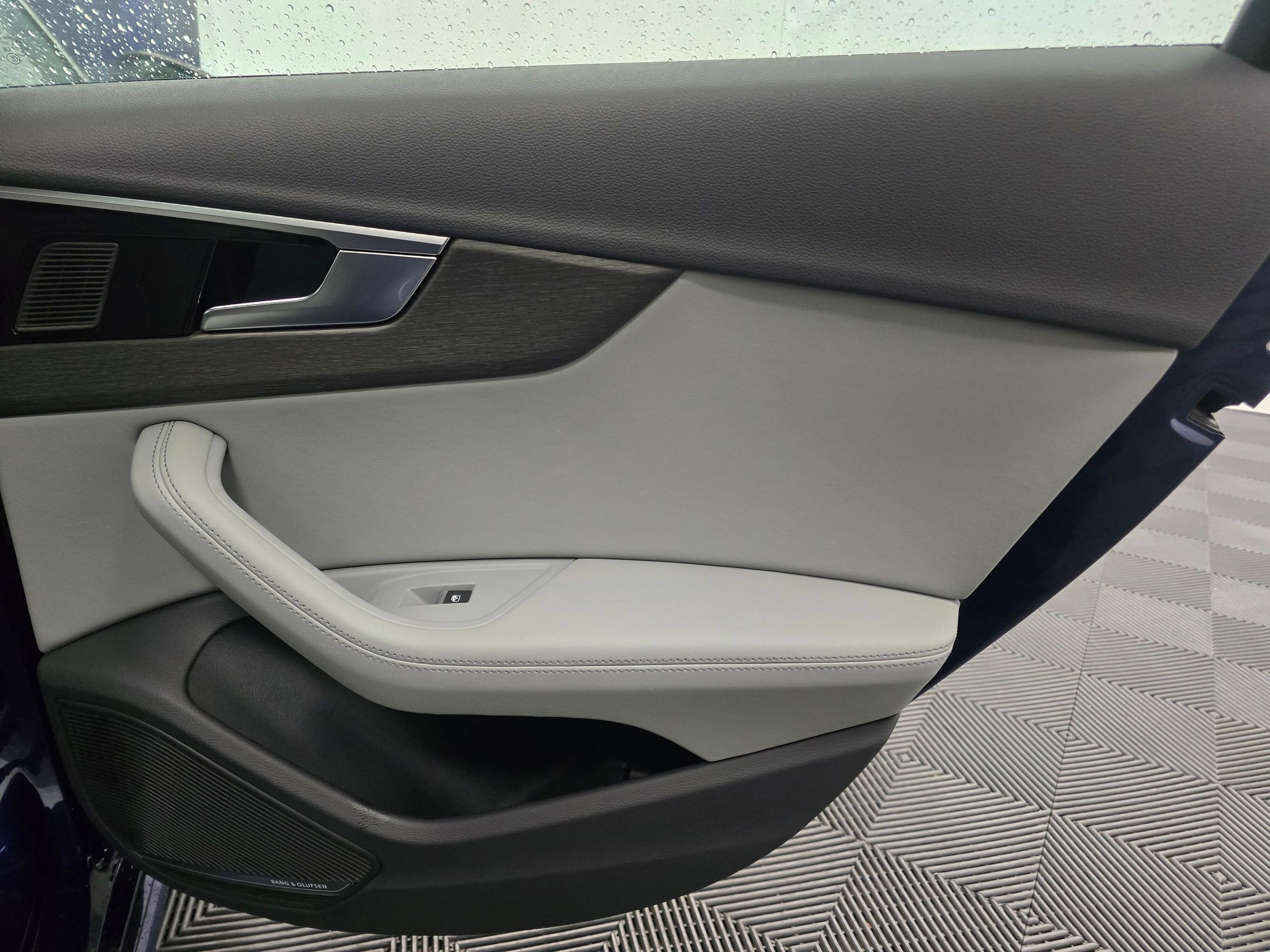 Used 2022 Audi A4 2.0T Premium Plus w/ Premium Plus Package image 25