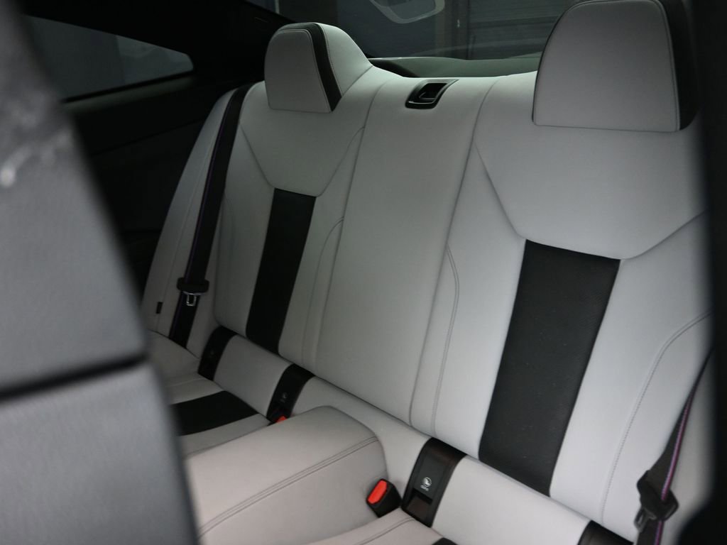 Used 2023 BMW M4 xDrive Competition image 25
