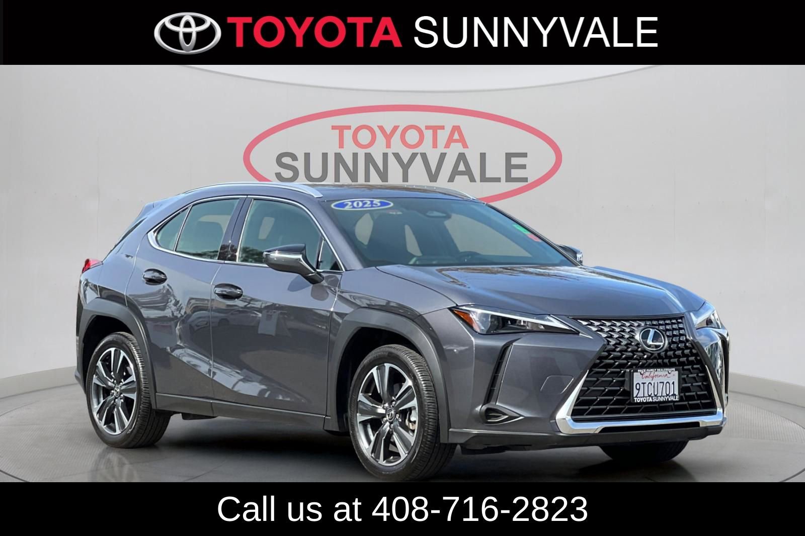 Used 2025 Lexus UX 300h FWD w/ Accessory Package (Z1) image 10