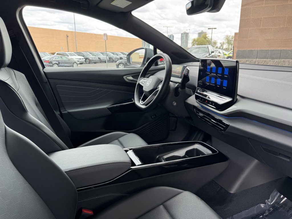 Used 2023 Volkswagen ID.4 Pro S RWD image 42