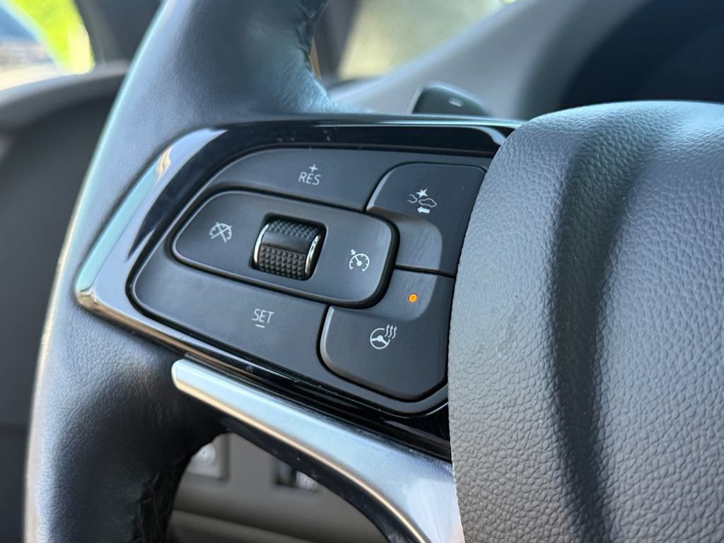 Used 2022 Buick Enclave Essence w/ LPO, Touring Package AWD/4WD image 27