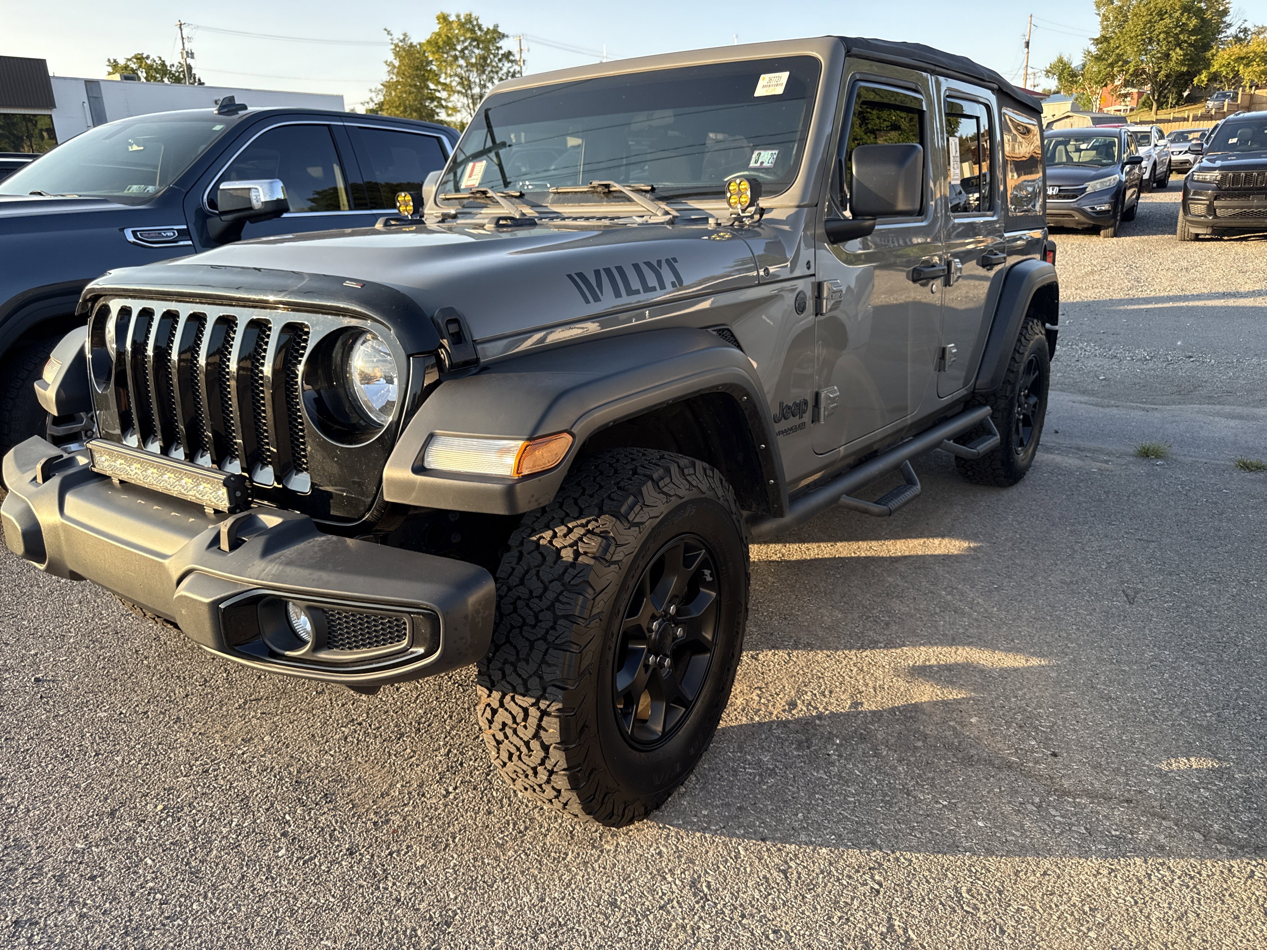 Used 2022 Jeep Wrangler Unlimited Sport image 5