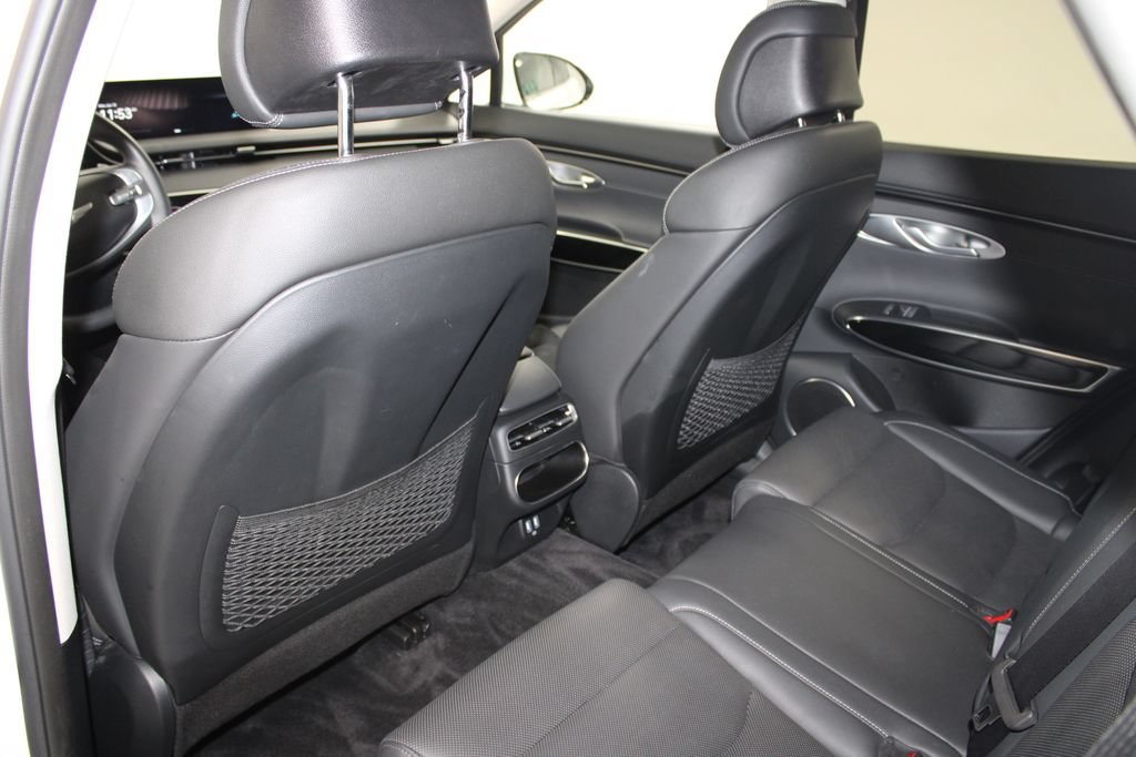 Used 2025 Genesis GV70 2.5T AWD/4WD image 23