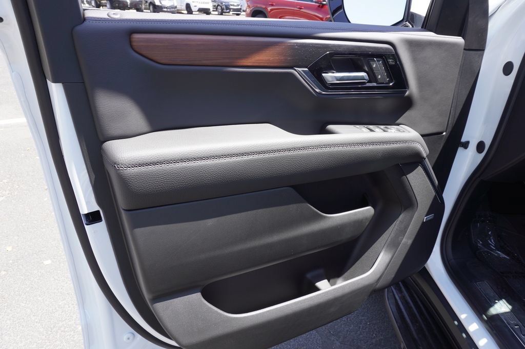 New 2026 GMC Yukon XL Denali w/ Advanced Technology Package AWD/4WD image 15