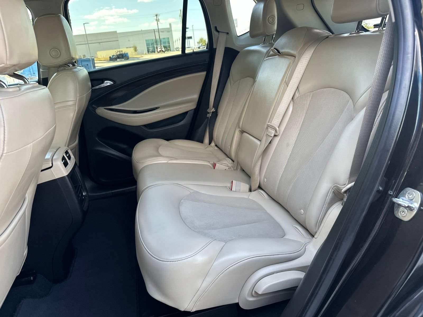 Used 2020 Buick Envision Preferred FWD image 13