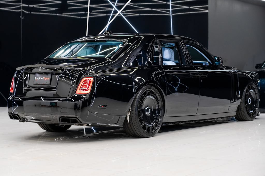 Used 2026 Rolls-Royce Phantom Sedan RWD image 20