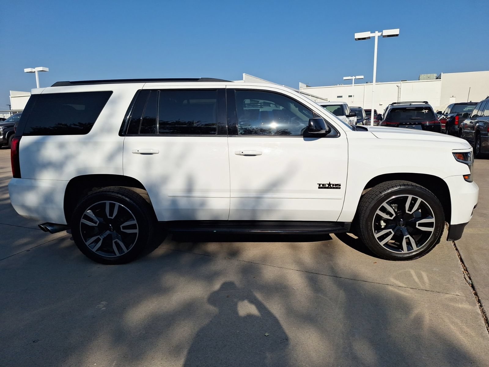 Used 2018 Chevrolet Tahoe Premier w/ RST 6.2L Performance Edition RWD image 7