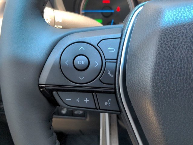 Used 2021 Toyota Venza Limited image 25